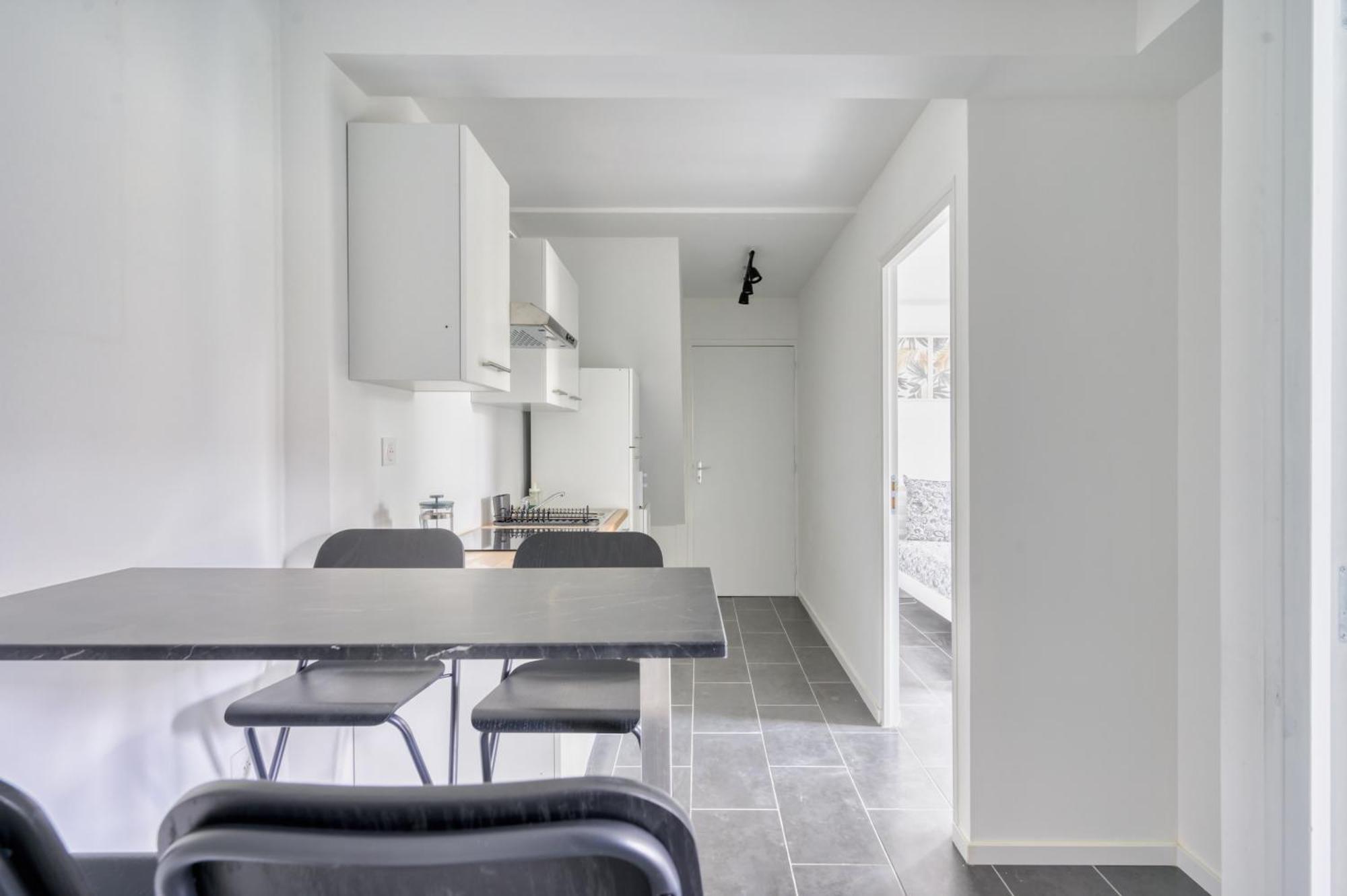 Paris Orly Apartment Вилжуиф Екстериор снимка