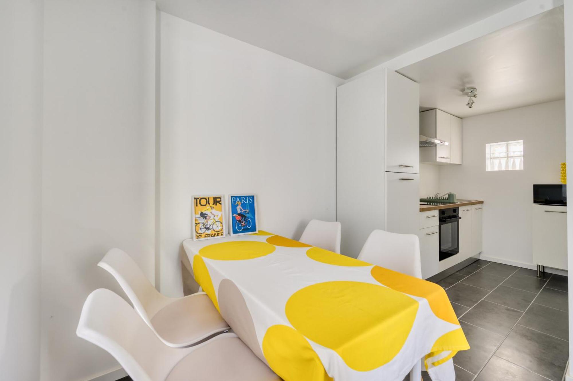 Paris Orly Apartment Вилжуиф Екстериор снимка